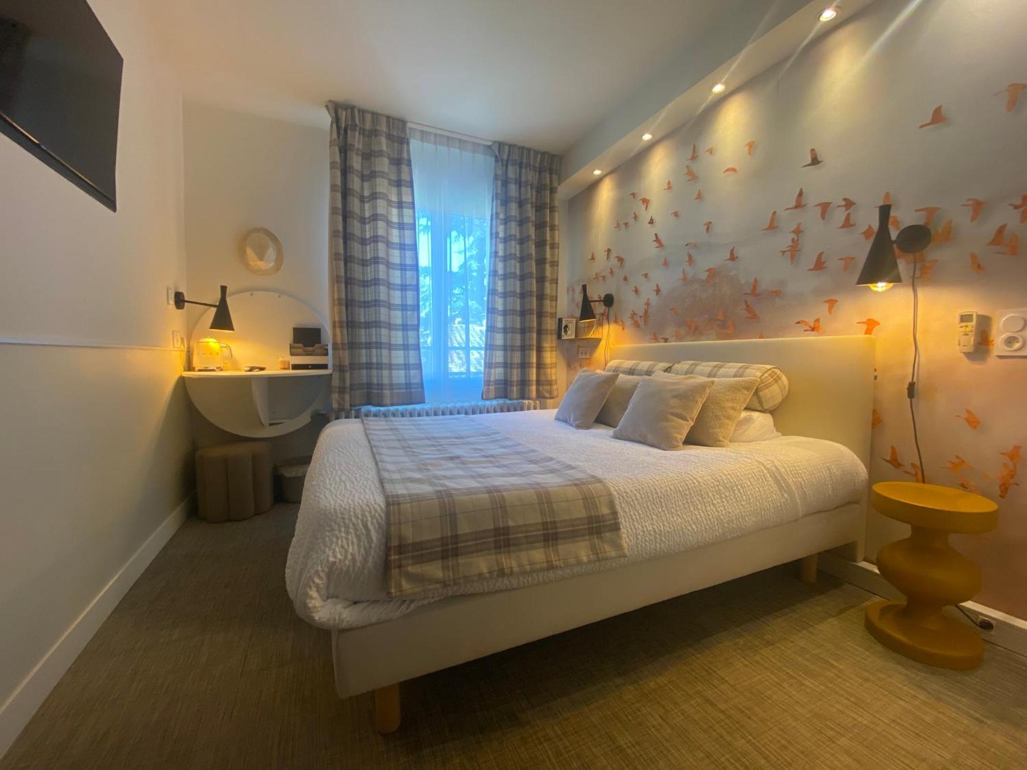 Hotel Logis Le Glacier 3*