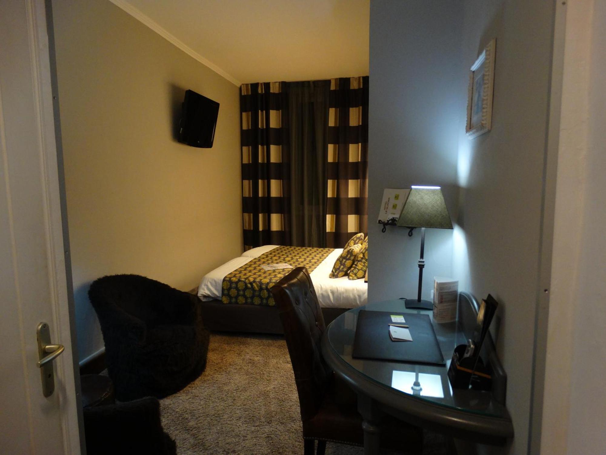 Hotel Logis Le Glacier Orange (Vaucluse)